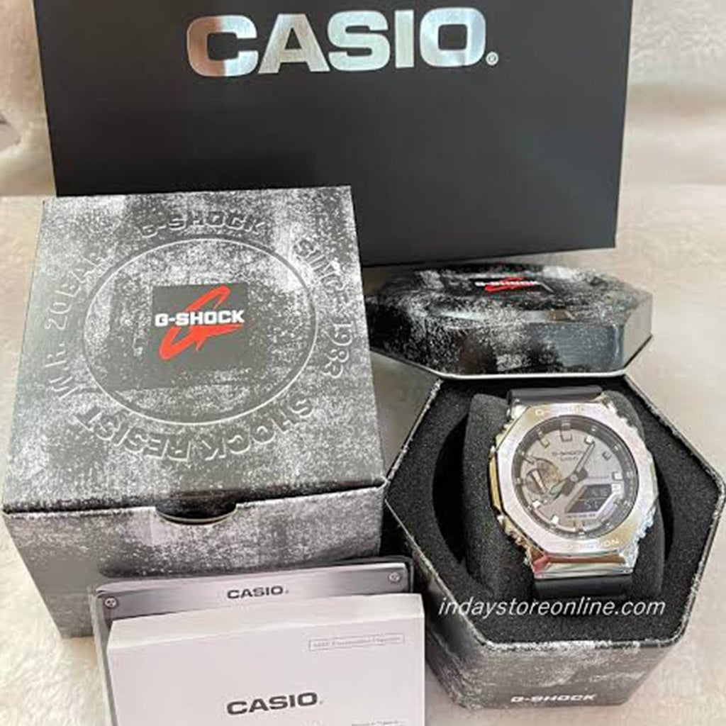 G-SHOCK GM 2100 SILVER BLACK PRIMIUM QUILTY WATCH